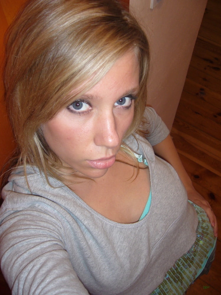 Julia aus Polen
 #81993394