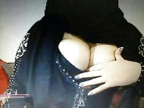 península árabe hijab niqab
 #96749318