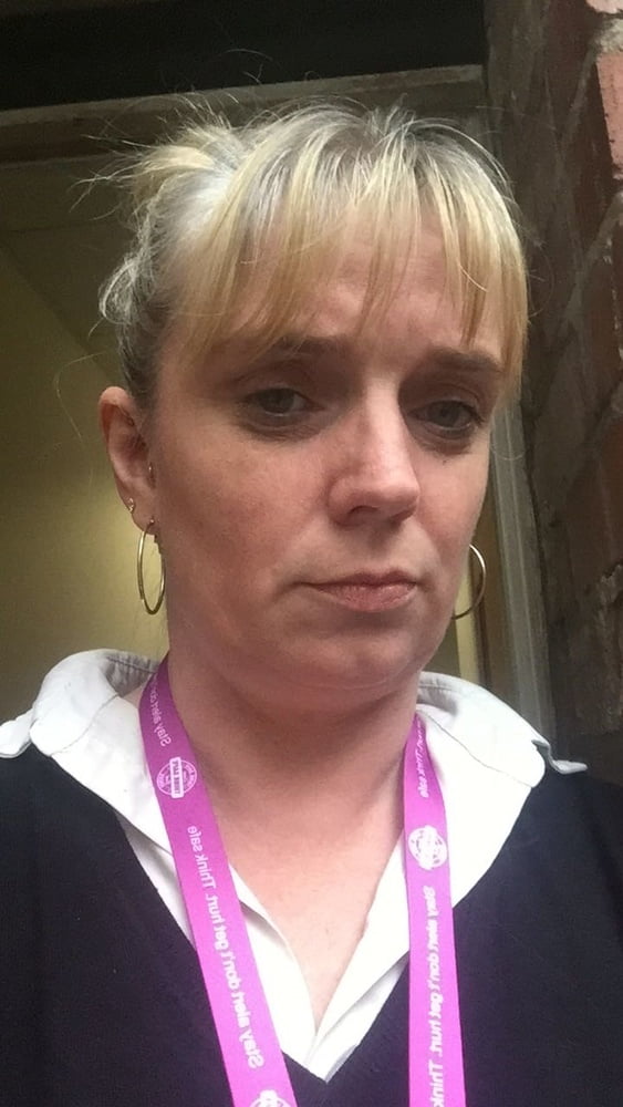 Lowri beck very friendly customer services
 #87433212