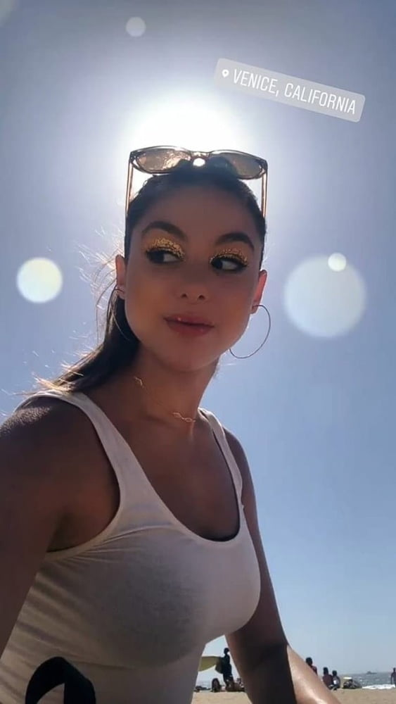 kira kosarin so hot #99997097