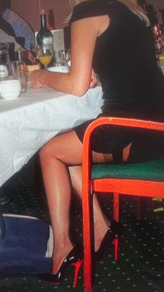 Calze upskirt in pubblico
 #90670867