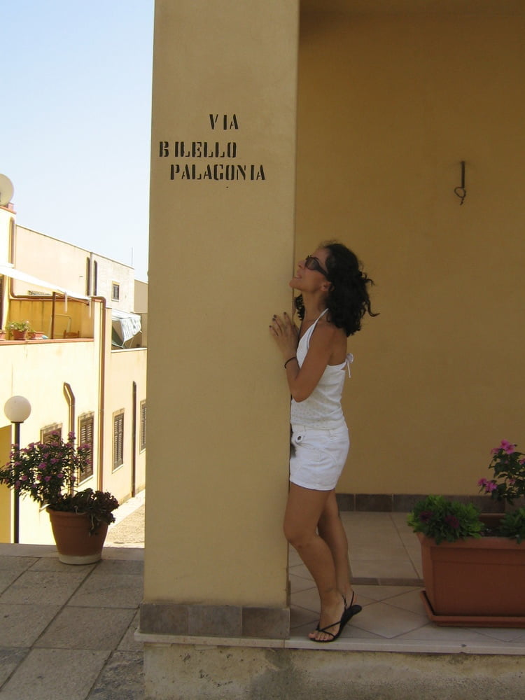Italienisch sizilianischen Milf Mama ausgesetzt webwhore Masse favs Schlampe
 #96897514