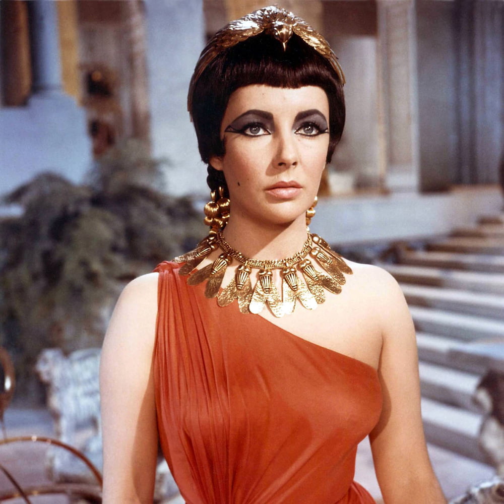 Elizabeth taylor
 #102741070