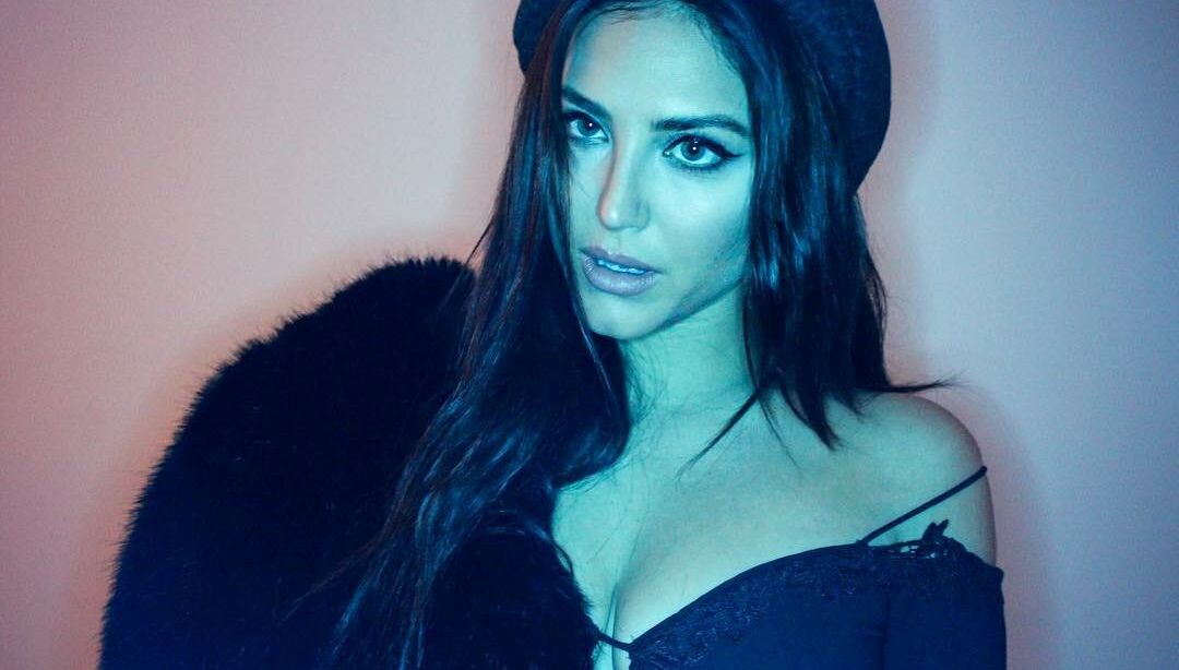 Cassie Scerbo desnuda #108095647