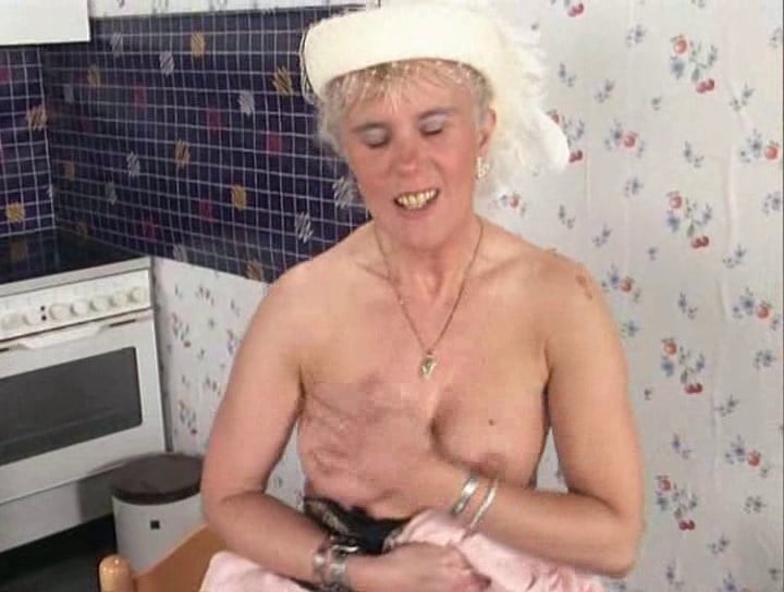 1019.2 #granny #grandma #mature #103460684