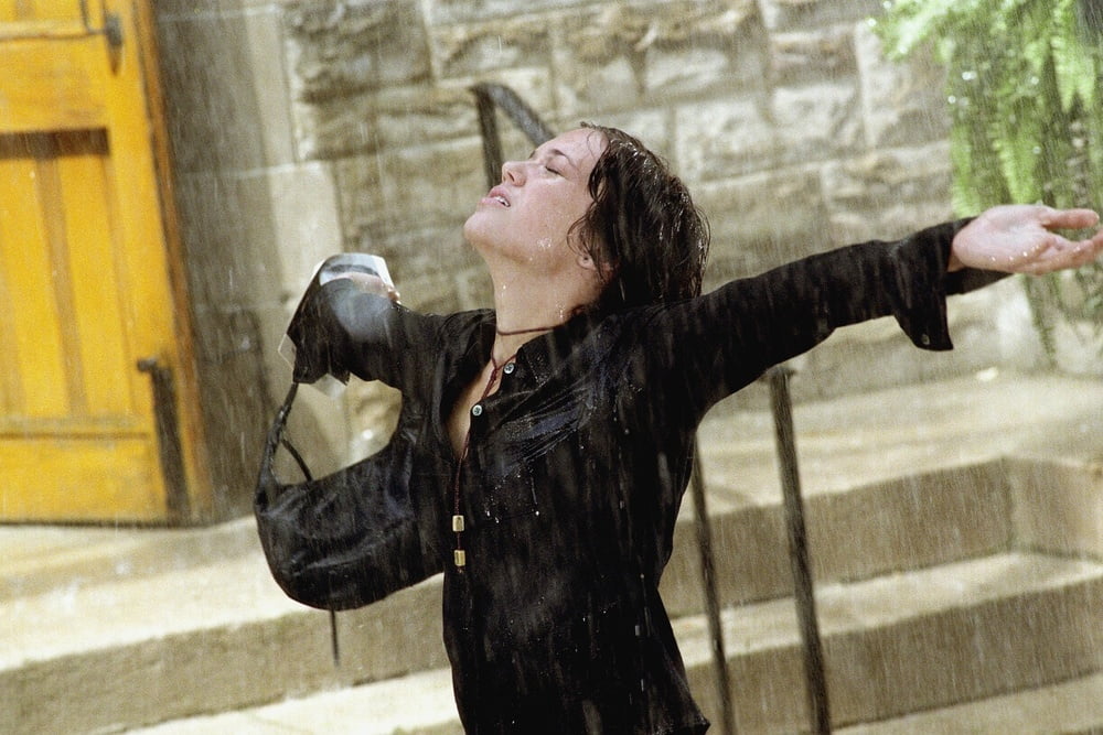 Mandy moore - "how to deal" stills (2003)
 #82009011