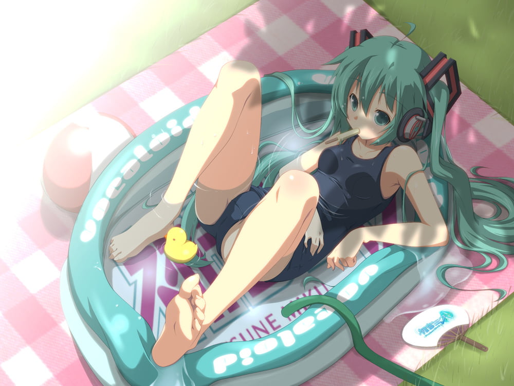 Hatsune miku : superstar de l'internet waifu's
 #88053590