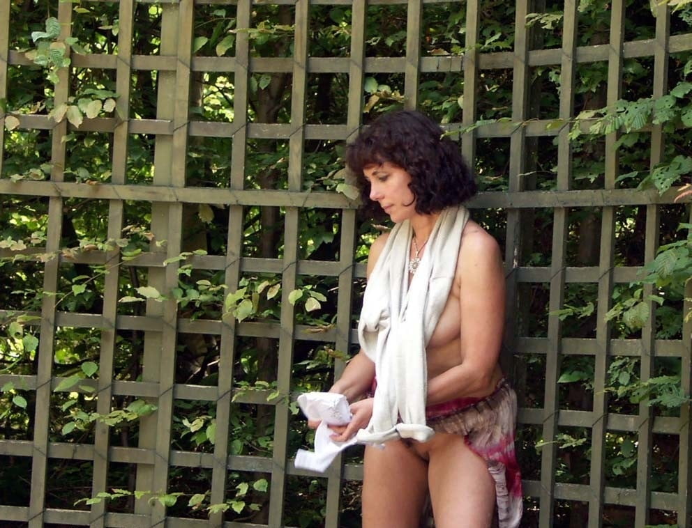 Cachonda cachonda 64
 #80741156