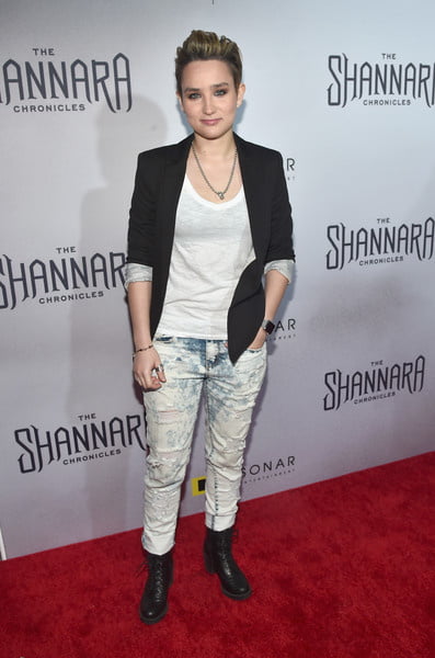 Bex taylor-klaus
 #97574651