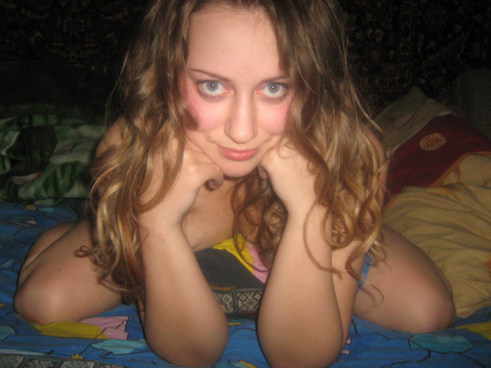 Ucraniana de ojos azules (foto privada)
 #91241186