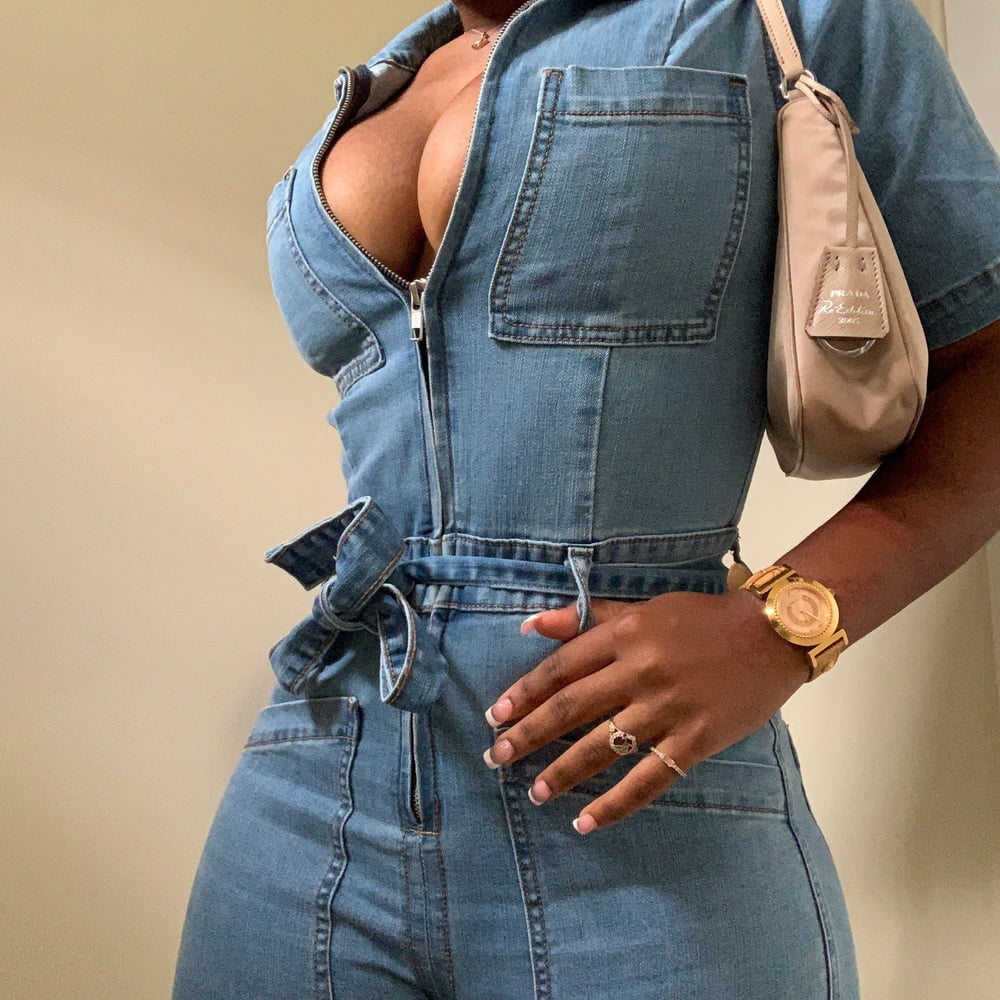 Front vs Back #90126245