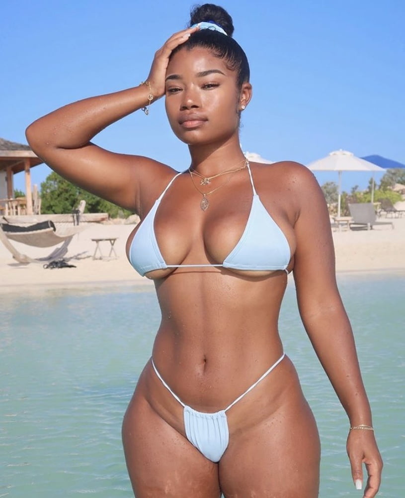 Front vs Back #90126252