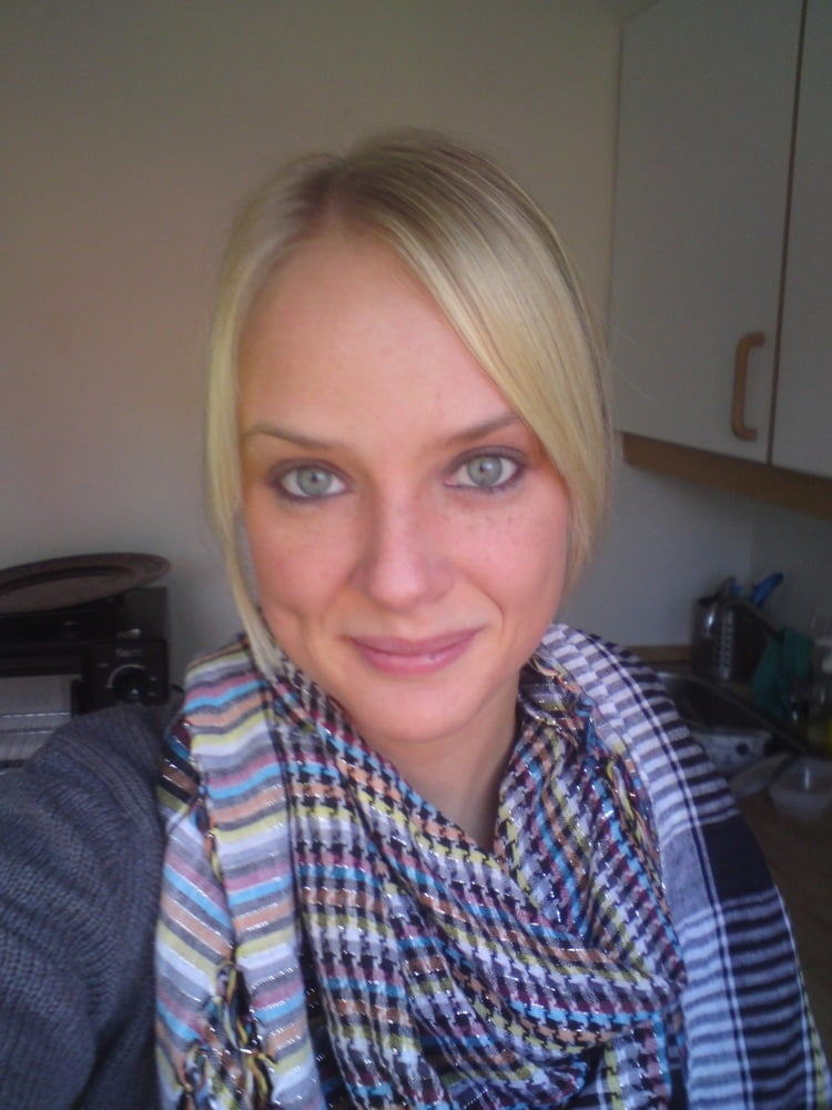 Krankenschwester Katja #90141383