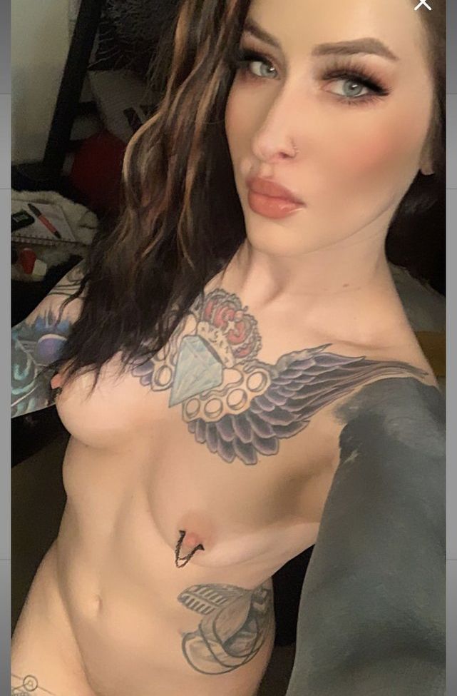 Cassie Robb BKFC desnuda #108122947