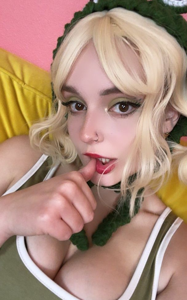 Plantluvrrr desnuda #108400289