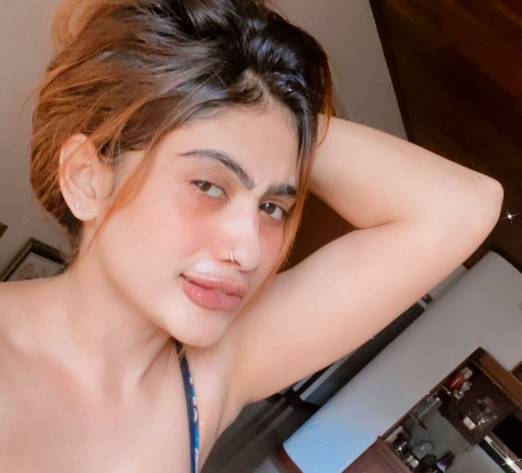 Piumi Hansamali desnuda #108238046