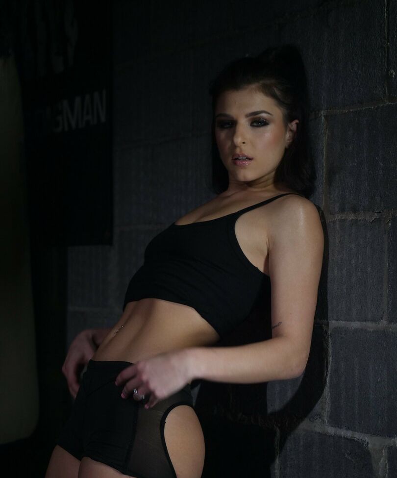 Leah Gotti nude #107790320