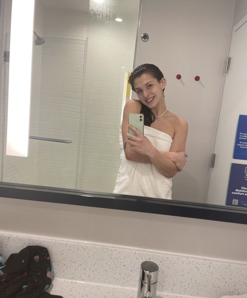 Leah Gotti nude #107791233