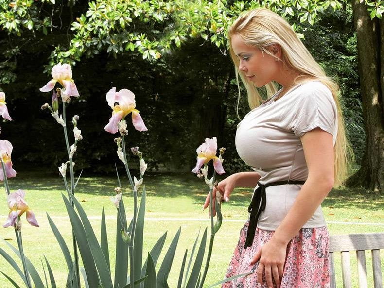 Nenas sexys (no desnudas)
 #98986876