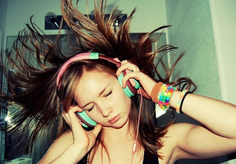 Nenas sexys (no desnudas)
 #98986906