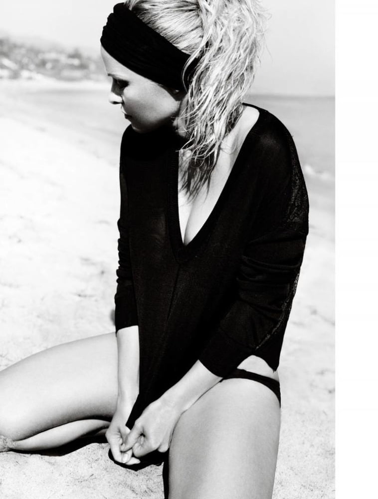 Nenas sexys (no desnudas)
 #98986909