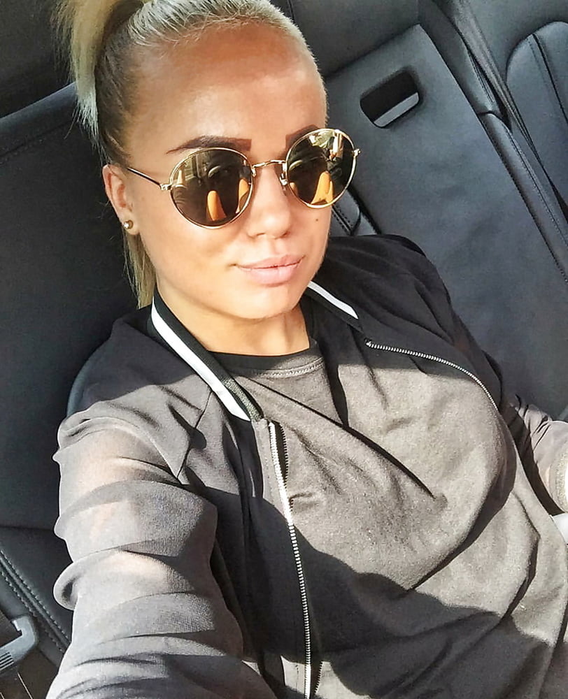 Nenas sexys (no desnudas)
 #98987039