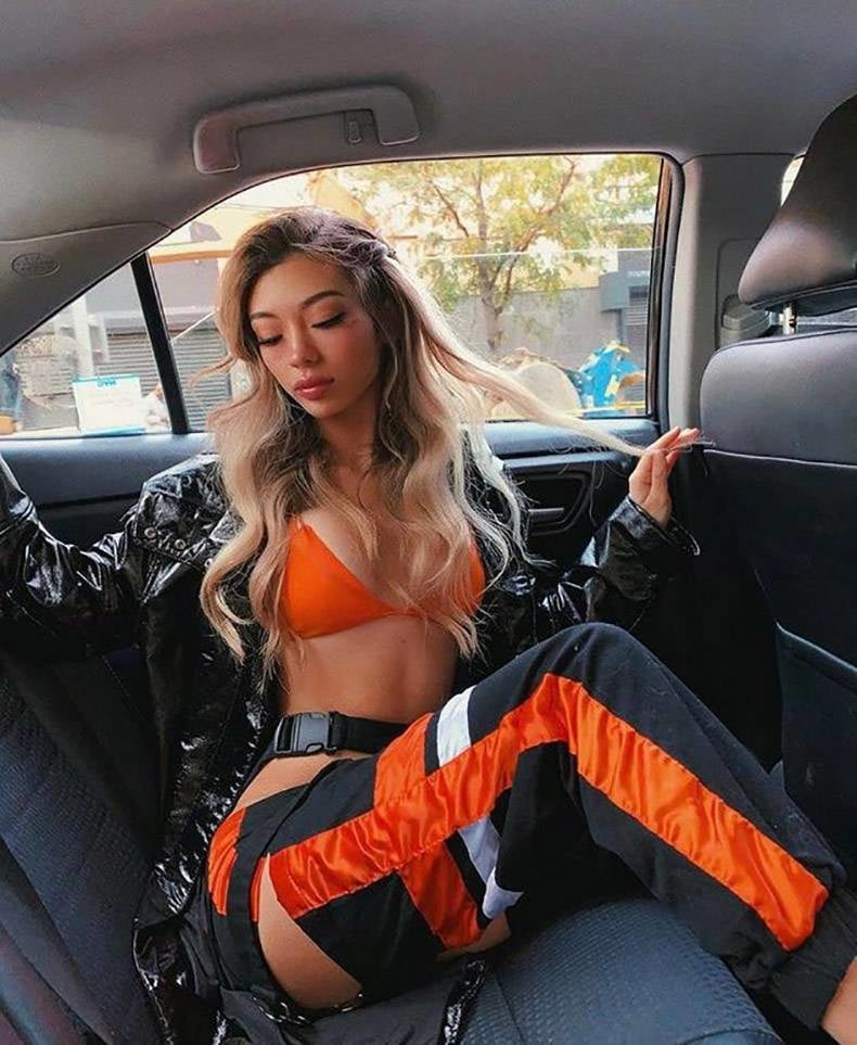 Nenas sexys (no desnudas)
 #98987068