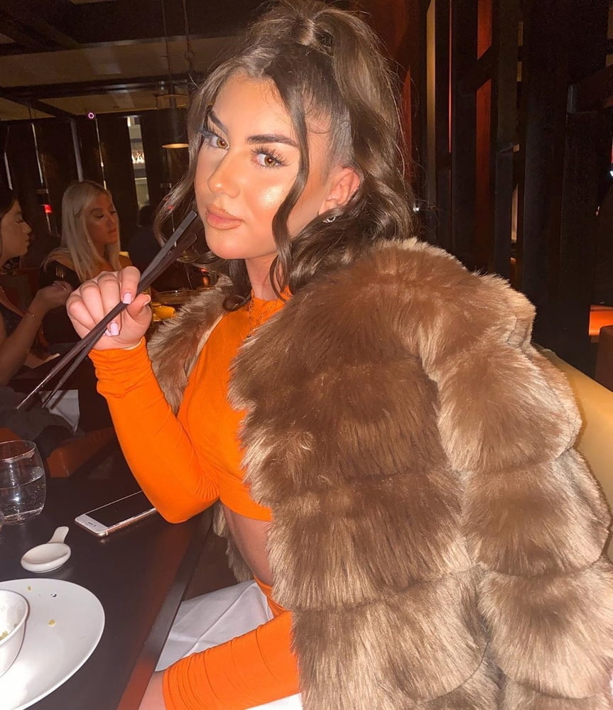 Nenas sexys (no desnudas)
 #98987069