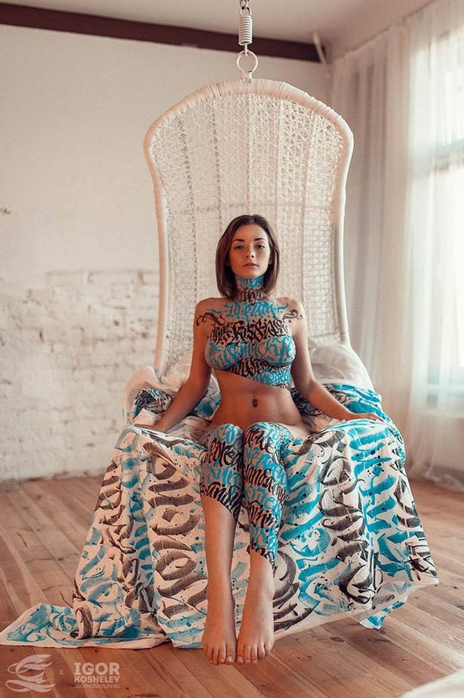 Nenas sexys (no desnudas)
 #98987120