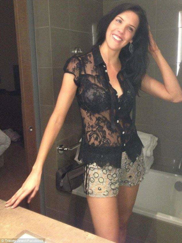 Nenas sexys (no desnudas)
 #98987169