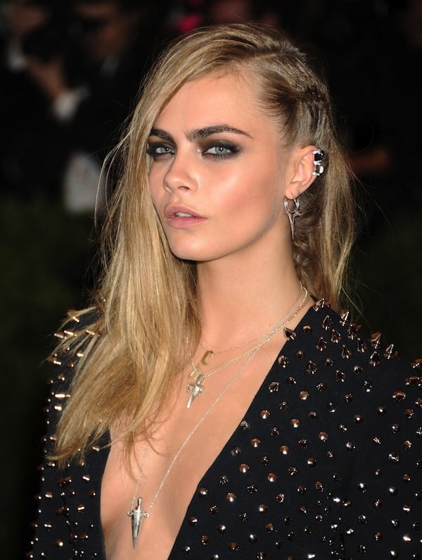 Nenas sexys (no desnudas)
 #98987183