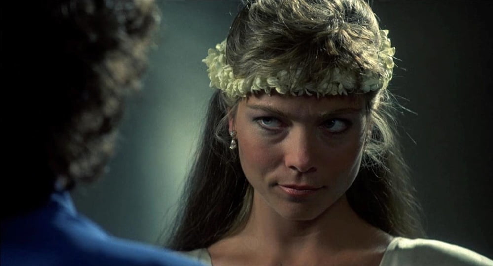 淫乱な女
 #91550832