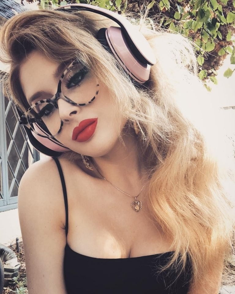 Renee-olstead
 #80547102