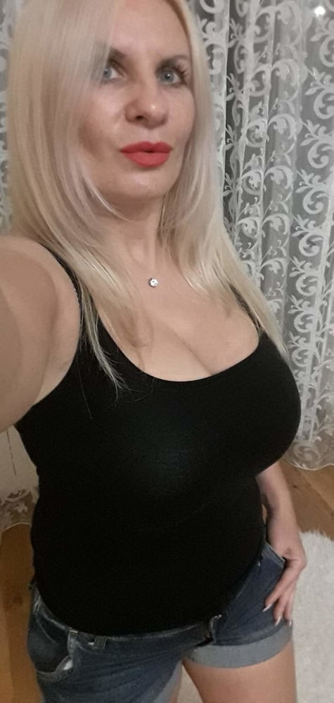 Busty Russian Woman 3650 #101010594