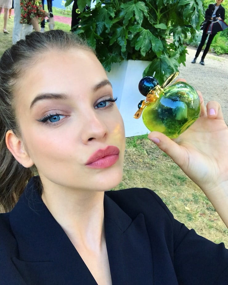 Barbara Palvin Cum Trigger #82003750