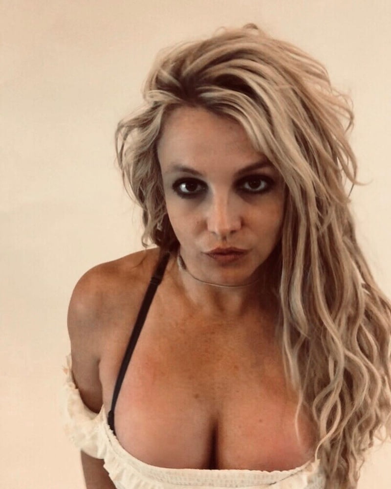 Britney Spears Social Media 03312020 Porn Pictures Xxx Photos Sex 4789