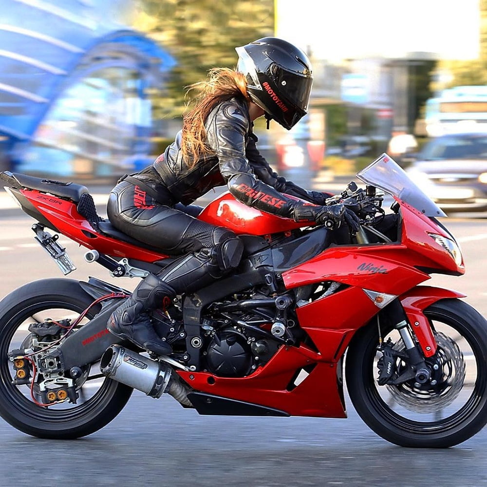 Máquinas calientes
 #90242434