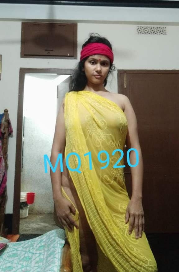 Üppige indische Frau
 #101230678