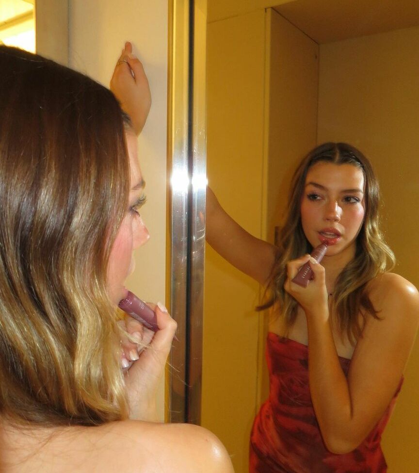 Sissy Sheridan desnuda #108514420