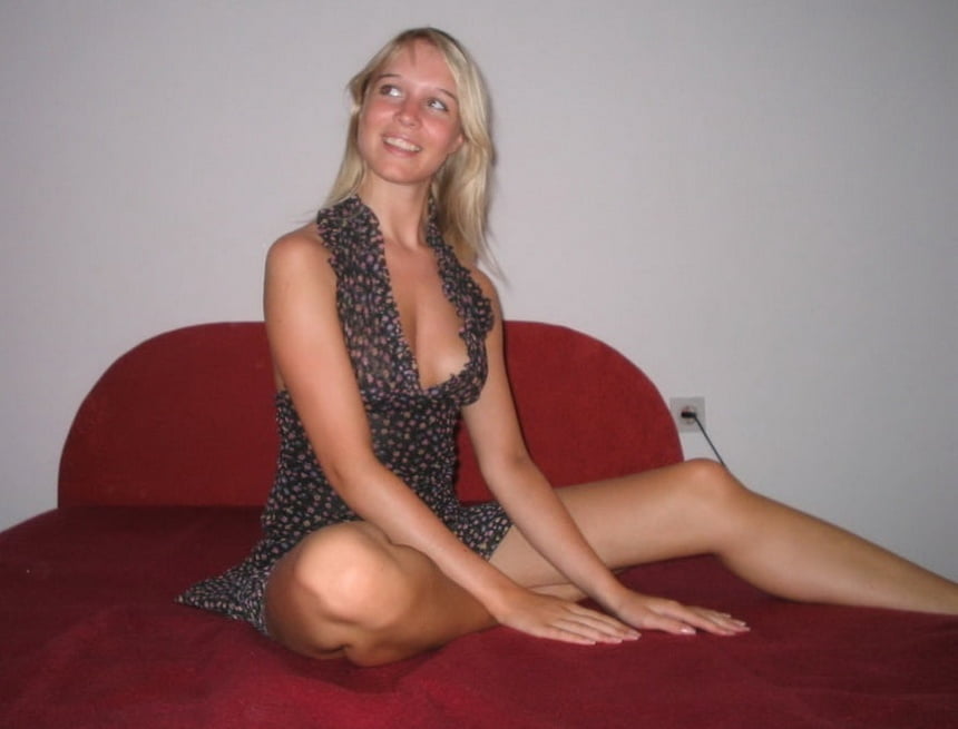 Amateur magnifique blonde
 #97801481