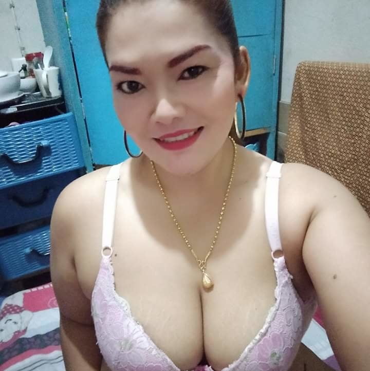 Tetek besar janda #90619521
