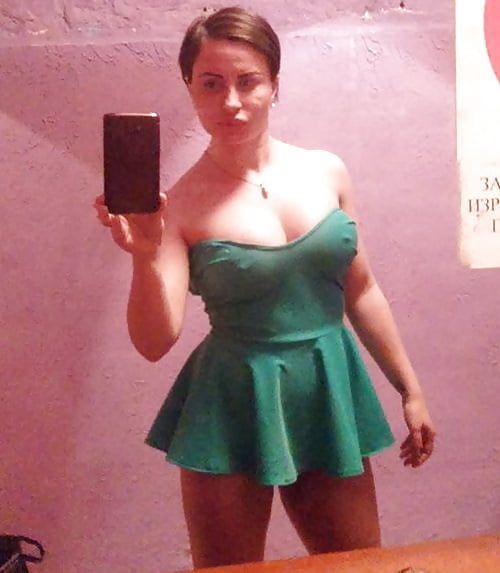 Maduras vestidas como putas 49
 #88504661