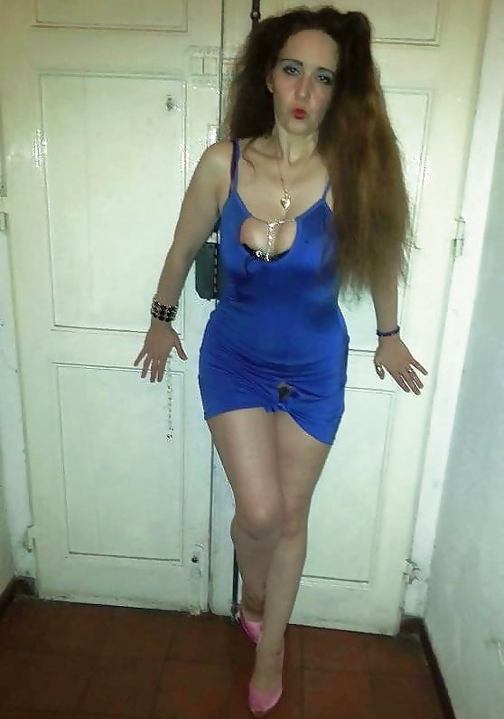 Maduras vestidas como putas 49
 #88504685