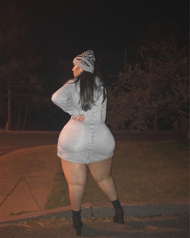 Thick Ones #93800545