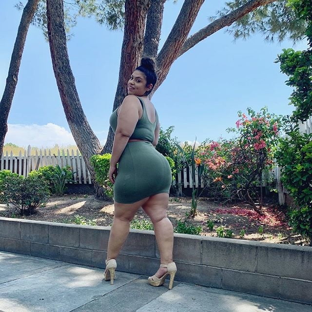 Thick Ones #93800787