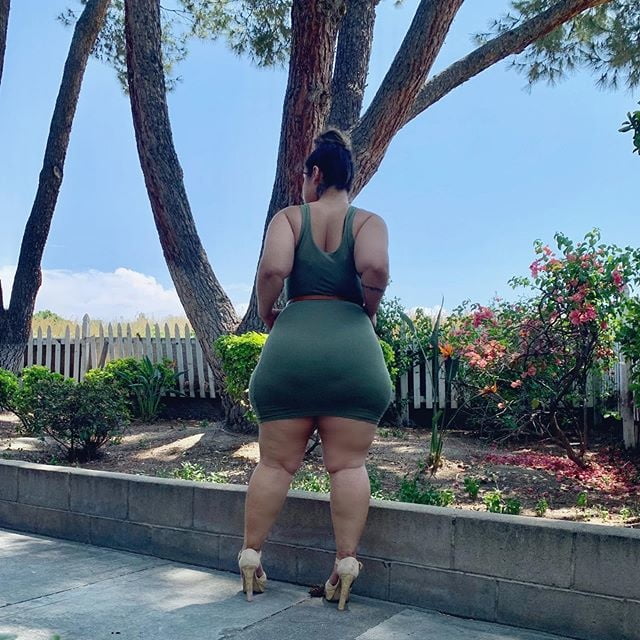 Thick Ones #93800791