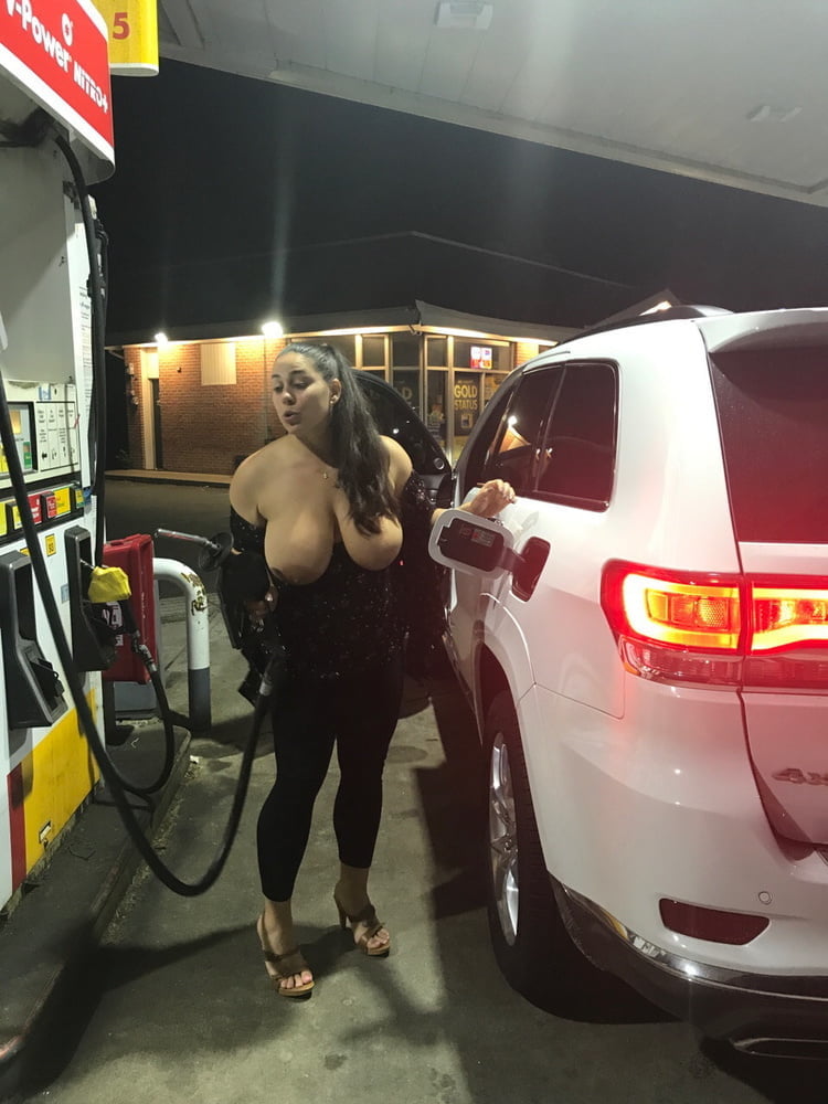 She&#039;s got gas #81883104
