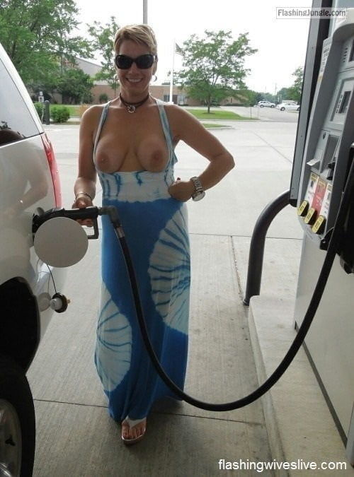 She&#039;s got gas #81883580