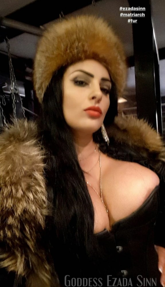 Ezada Sinn All Pictures Porn Pictures Xxx Photos Sex Images 3845762