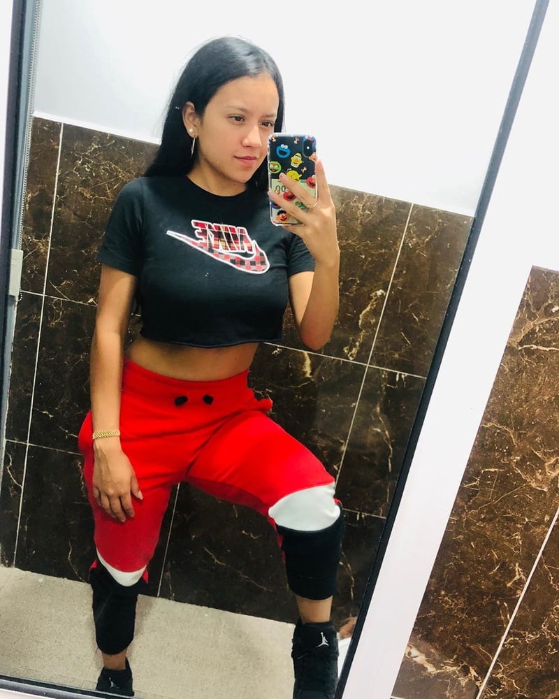 Chiquitas 3 #91897607